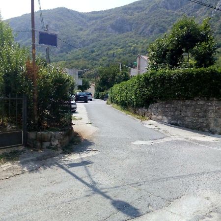 Apartment Buki Kotor Exterior foto